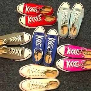 Converse Chuck Taylor’s